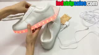 خرید اینترنتی کفش چراغدار led فقط 160هزار تومان