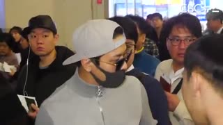 17.03.01 CBC Ent News = CNBLUE at Incheon Airport Heading.. to Manila