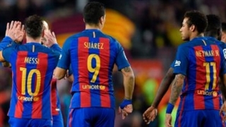 خلاصه بازی:  بارسلونا 6 -1 خیخون