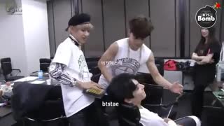 bts-این قسمت v مردم آزار خخخ خیلی باحاله