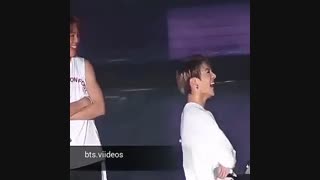 عاشق خندیدناشم   جیمینم یه لحظه هنگ میکنع خخخخ