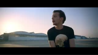 اهنگ وان دایرکشن drag me down