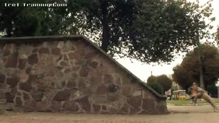 سگی که یه ورزشکار حرفه ای در رشته پارکور است !