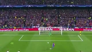 هایلایت حرکات لیونل مسی مقابل پاری سن ژرمن ( بازی برگشت لیگ قهرمانان اروپا )