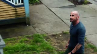 دومین تریلررسمی سریال فراراززندن2017