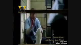 بچه ها کسی میدونه تو فصل پنجم فرار از زندان سارا هست یانه ؟؟؟  ( ترخدا جواب بدین )