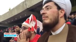 روحانی پرسپولیسی در آزادی