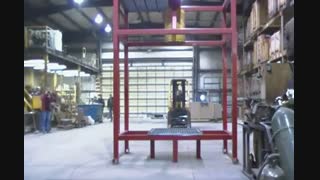 بررسی مقاومت گریتینگ در تحمل بار و ضربه