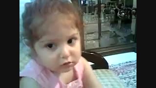 دختر بامزه و مامانش
