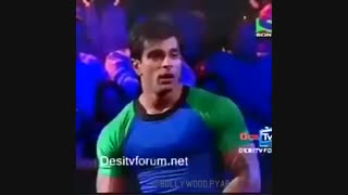 اینم تقدیم به تمومیه طرفدارای کاران سینگ از جمله سارا و گلی و زمانه( گوچ گوچ هچتاهه) نبینی ضرر کردی