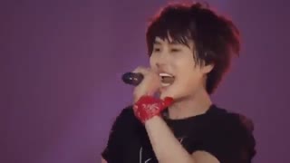 کنسرت عالی و شاد SUPER JUNIOR با آهنگ Shake it up