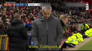 منچستر در آخرین لحظات از شکست خانگی فرار کرد