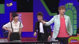 چقدر خوشحال شد که توپ رو گرفت...عشق  تپلی نازمن