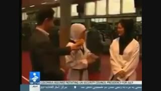 مترجم خنگ فقط این ، حرفیم نباش
