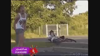 همون چیزی هم که نداشت نابود شد 