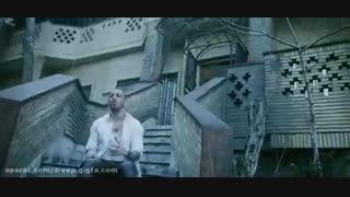 موزیک ویدیو جدید امیر تتلو به نام بغلم کن