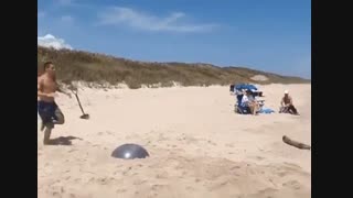 یکی نیست بهش بگه مجبوری آخهههههههههه