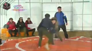 فانی مونت ازهیویان