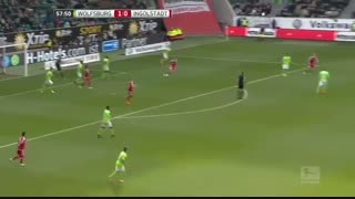 خلاصه بازی :  وولفسبورگ  3  -  0  اینگول اشتات