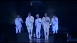 اجراى گروه Nuest