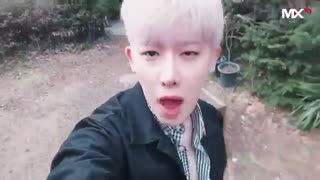 موزیک ویدیو جدید monsta x به نام  NEED U که  خود اعضا با سلفی فیلمبرداری کردن