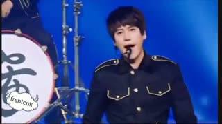 سوپرجونیور با اهنگ شاد فارسی