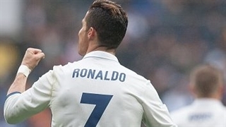 خلاصه بازی : رئال‌مادرید  2 - 1   والنسیا