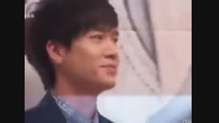 جو هیون جائه وقتی که خودشه... خجالت کشیدن ها و معذب بودن هاش و خنده های دوست داشتنیش :-)))