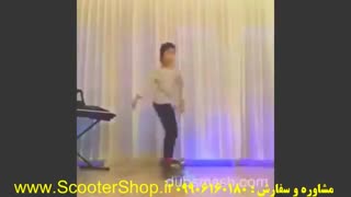 CUTE GIRL DANCING ON HOVERBOARD