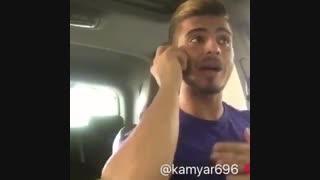 وقتی طرف نمیفهمه الان نمیتونی حرف بزنی :) ..