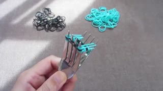 ساخت این دستنبند زیبا با فانی بافت و بدون دستگاه