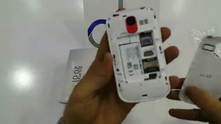 جعبه گشایی گوشی Alcatel 2001X - فروشگاه موبایل آبی