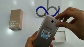 جعبه گشایی گوشی Galaxy On5 2016 مدل G5700 - فروشگاه اینترنتی موبایل آبی