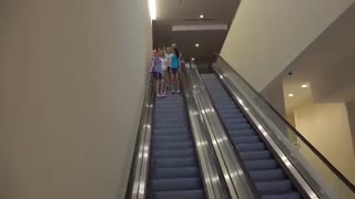 A Day With SevenSuperGirls!