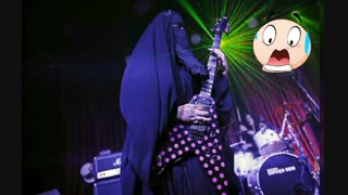 من خواننده های راک زیادی رو دیده بودم ولی نه دیگه این رو....