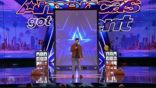 شرکت کننده مسابقه استعدایابی امریکا