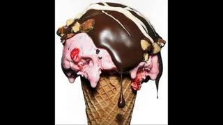 بستنی شکلاتی اسمارتیزی میوه ای وانیلی و هر کوفته دیگه ای توش هست ^_^