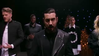 اجرای زنده موسیقی Hallelujah توسط گروه Pentatonix به مناسبت کریسمس