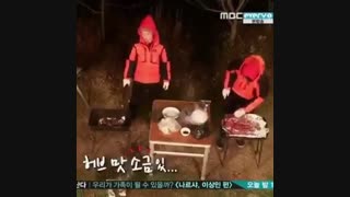 دلم برای چن کباب شد :))) با کلی زحمت کبابشون کرده بود باد زد همشون ریخت رو زمین خاکی :)) فقط قیافه چن ^^exo-chen-اکسو شوتایم