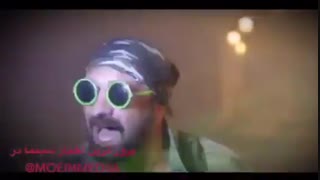 دانلود فیلم سه بیگانه با کیفیت 1080p