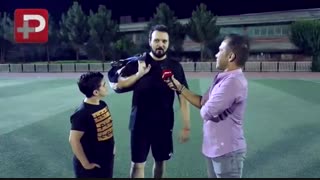 کامبیز دیرباز پاسخ اهانت های شدید اللحن شورشی های اینترنتی را داد