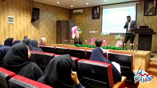 اجرای برنامه تقلید صدا و طنز (گروه فرهنگی هنری ستارگان طهران)