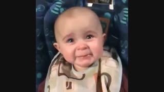 این کلیپ عجیب بچه