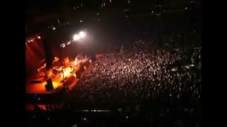 عکسی از کنسرت hollywwod undead...کاش اونجا بودم-.-