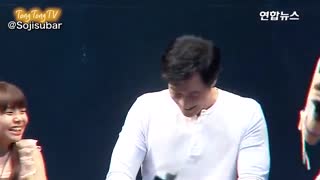 اکران خصوصی فیلم battleship island و دیدار با فن ها