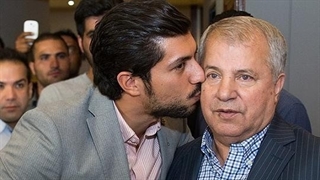 بدهی ۲۰ میلیاردی پسر علی پروین جراحی گوش