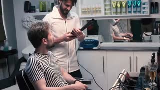 همکاری سالن زیبایی کاماتی با اپلیکیشن pizza.ir