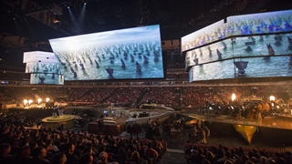 اجرای زنده  و بی نظیر موسیقی سریال تاج و تخت در ارکستر رامین جوادی