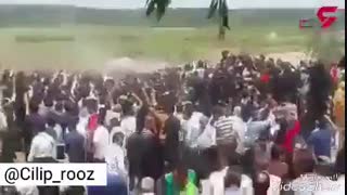 مراسم تشیع جنازه آتنا اصلانی ....