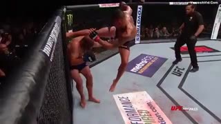 صحنه هایی زیبا از مسابقات UFC